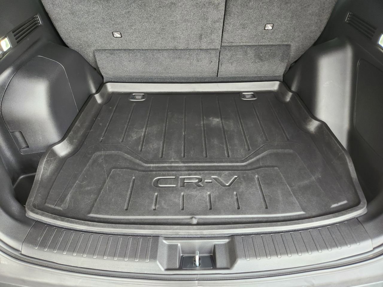 Used 2025 Honda CR-V Sport Touring image 31