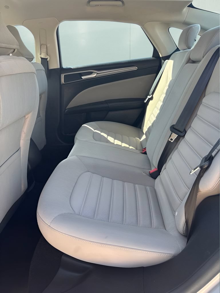 Used 2018 Ford Fusion S FWD image 15