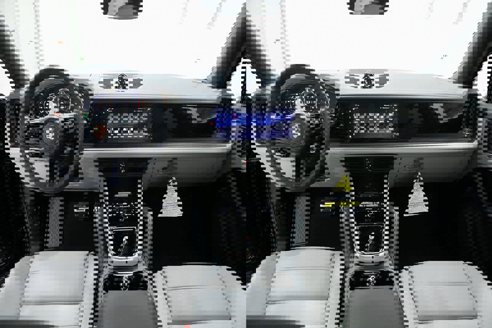 New 2026 Porsche Cayenne GTS image 13