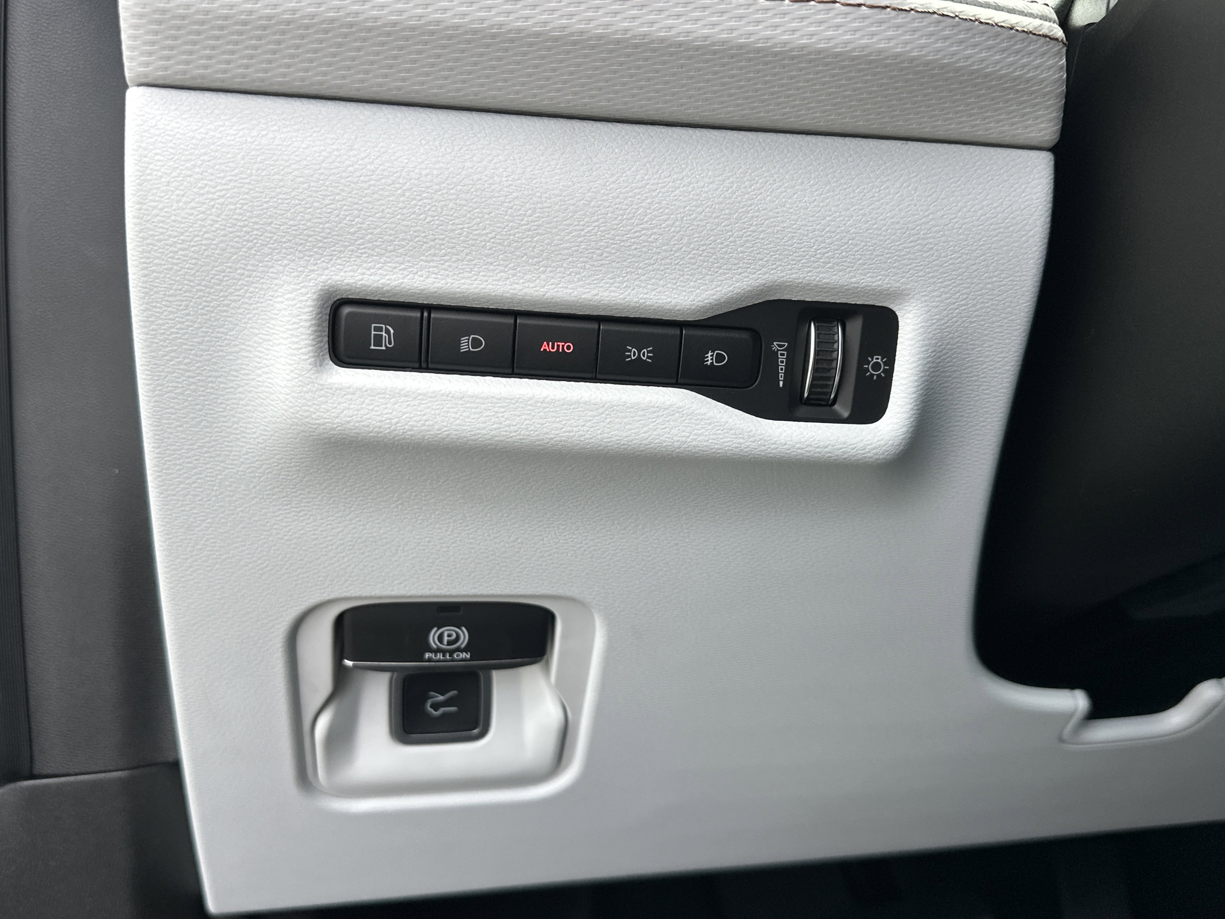 New 2026 Jeep Cherokee Limited AWD/4WD image 12