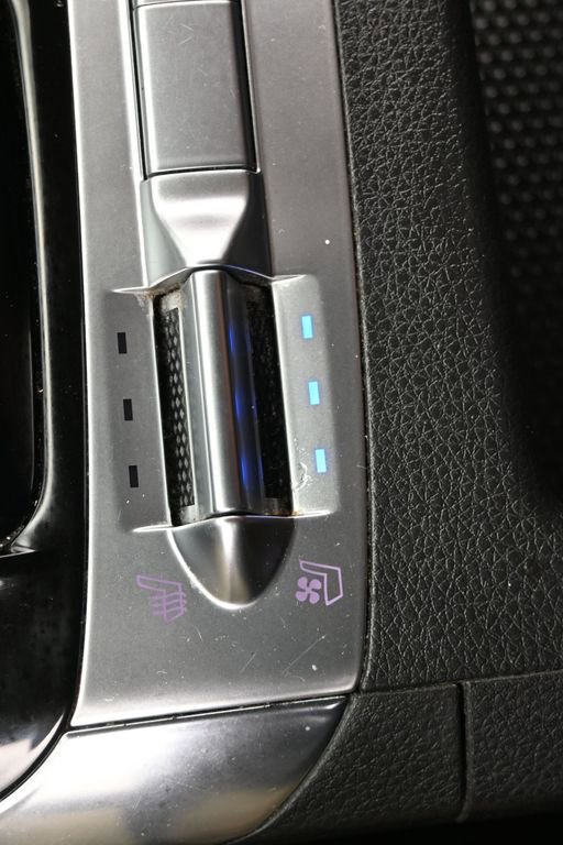 Used 2022 Kia Carnival SX FWD image 31