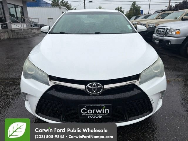 Used 2016 Toyota Camry SE FWD image 2