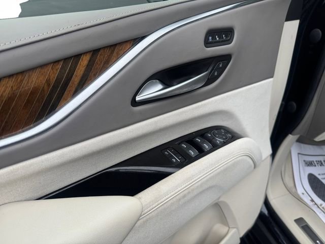 Certified 2023 Cadillac Escalade Premium Luxury Platinum image 11