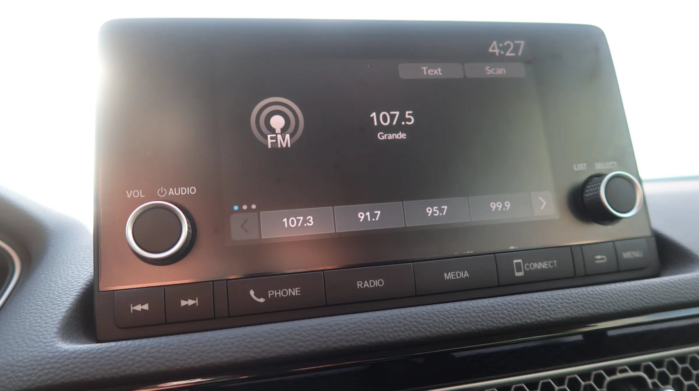 Used 2024 Honda Civic EX-L image 32
