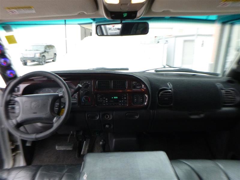 Used 2001 Dodge Ram 2500 Truck SLT Laramie image 10
