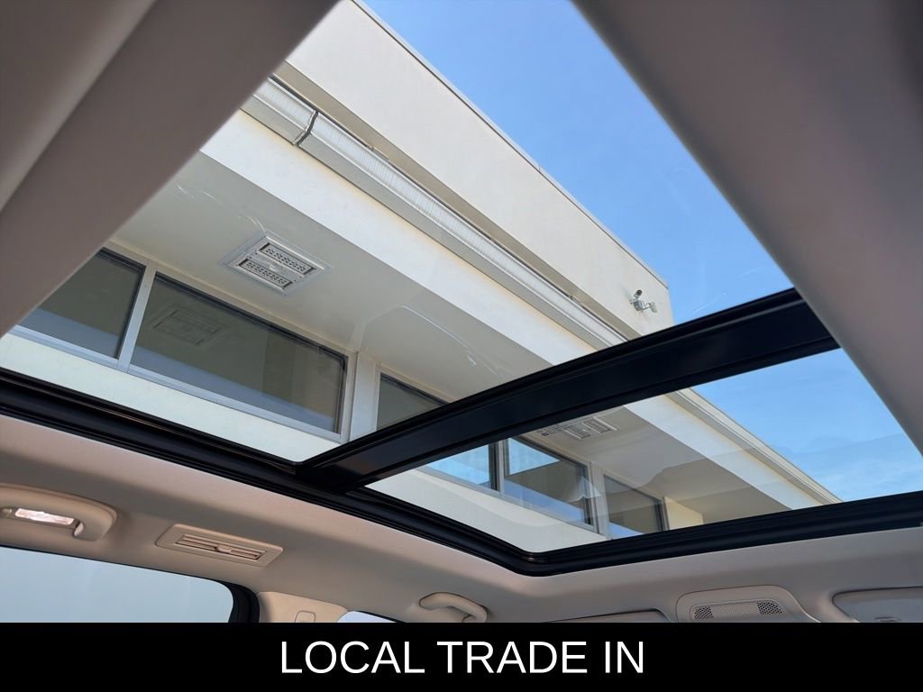 Used 2023 Cadillac XT6 Premium Luxury image 15