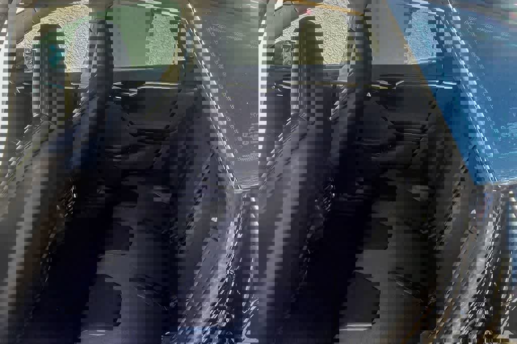 Used 2013 Tesla Model S image 14