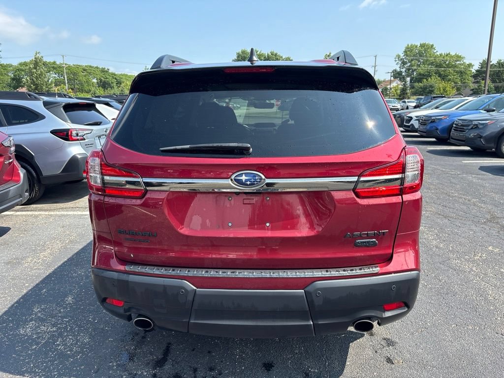 Used 2022 Subaru Ascent Onyx Edition AWD/4WD image 4