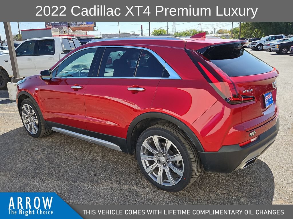 Used 2022 Cadillac XT4 Premium Luxury w/ Cold Weather Package FWD image 8
