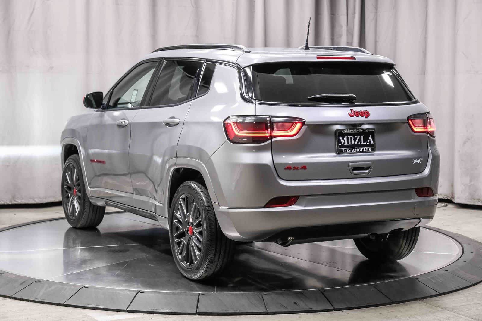 Used 2023 Jeep Compass Limited w/ Elite Group for (Red) Edition AWD/4WD image 2