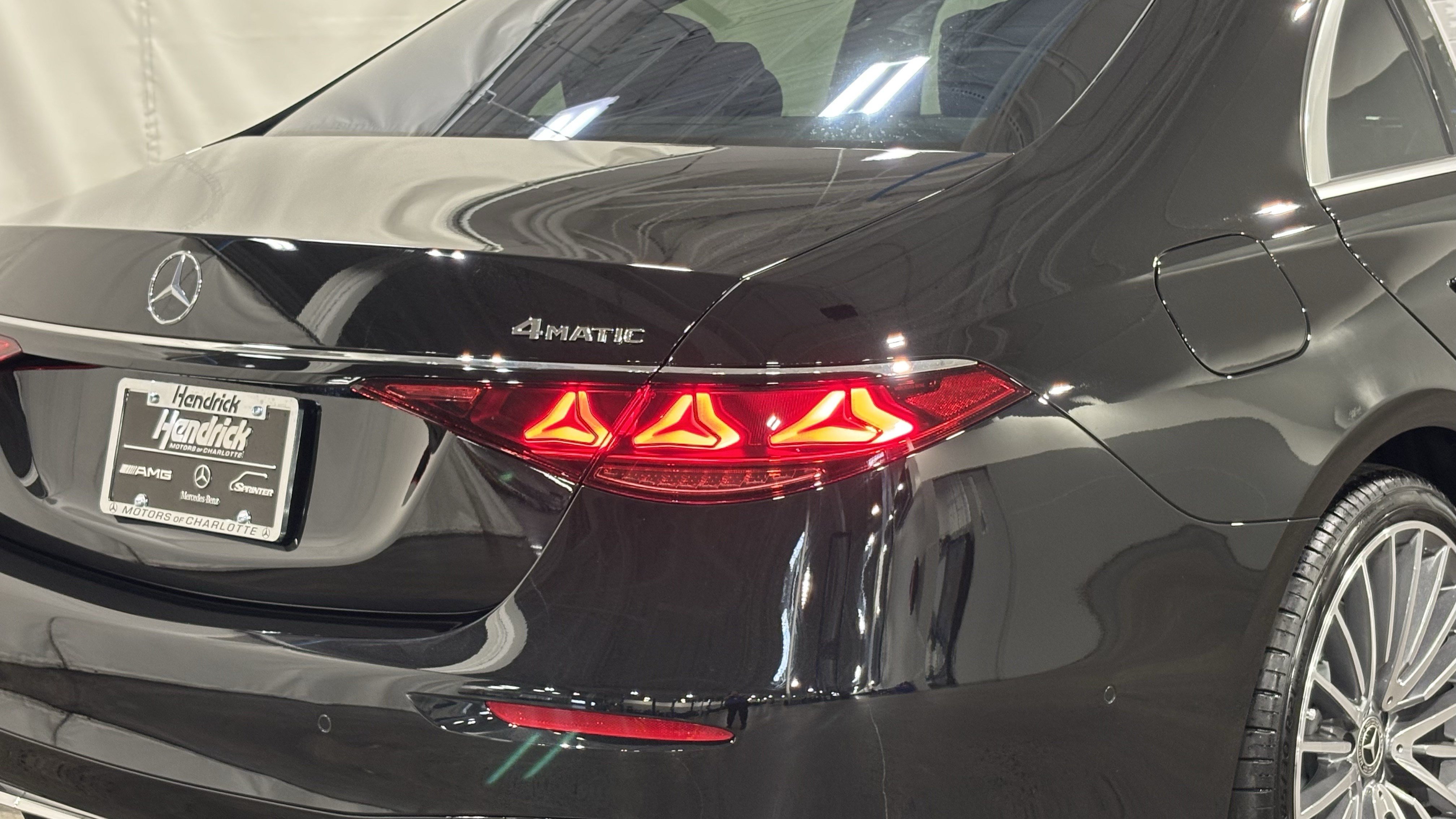 New 2027 Mercedes-Benz S 580 4MATIC Sedan image 9