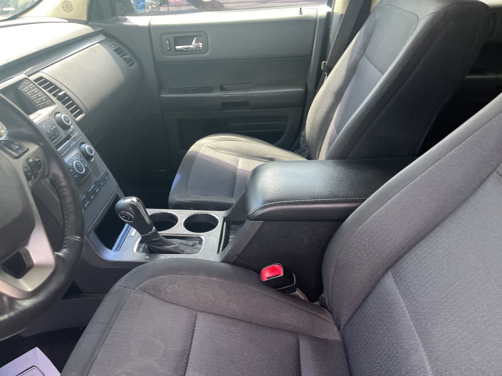 Used 2013 Ford Flex SE FWD image 22