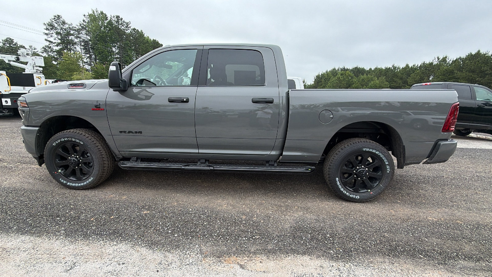 New 2026 RAM 3500 Big Horn AWD/4WD image 11