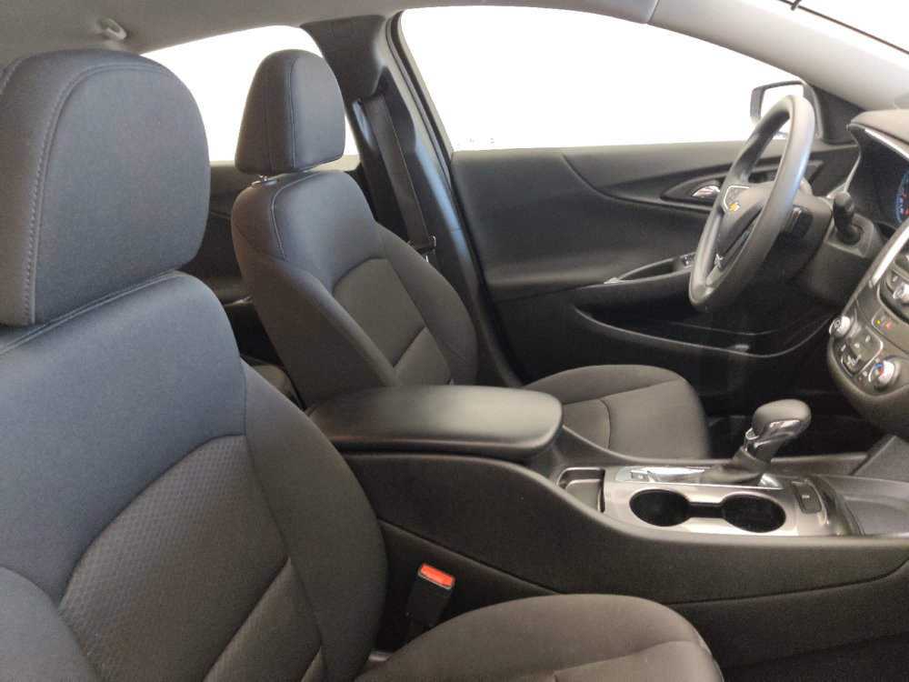 Used 2023 Chevrolet Malibu LS FWD image 21