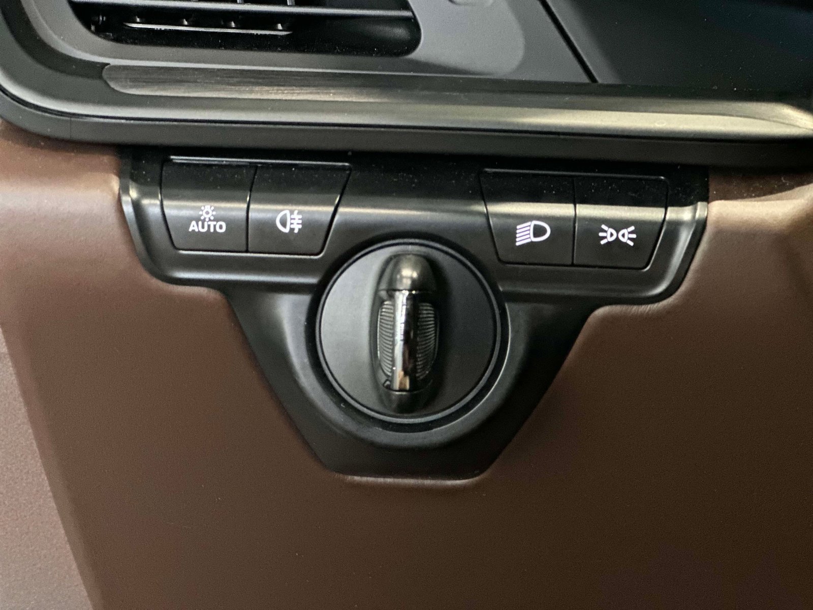 Certified 2023 Porsche 911 Targa 4 GTS image 27