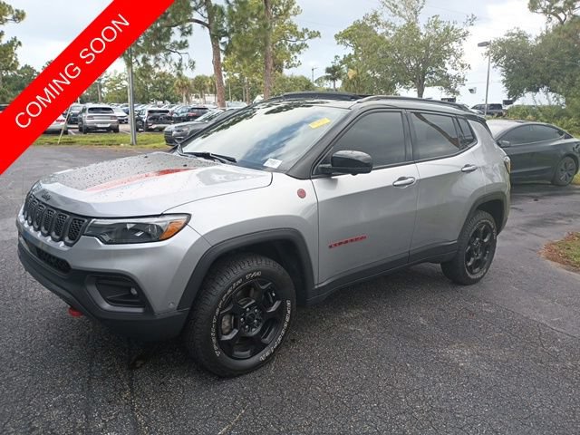 Certified 2023 Jeep Compass Trailhawk w/ Trailhawk Elite Group AWD/4WD image 2