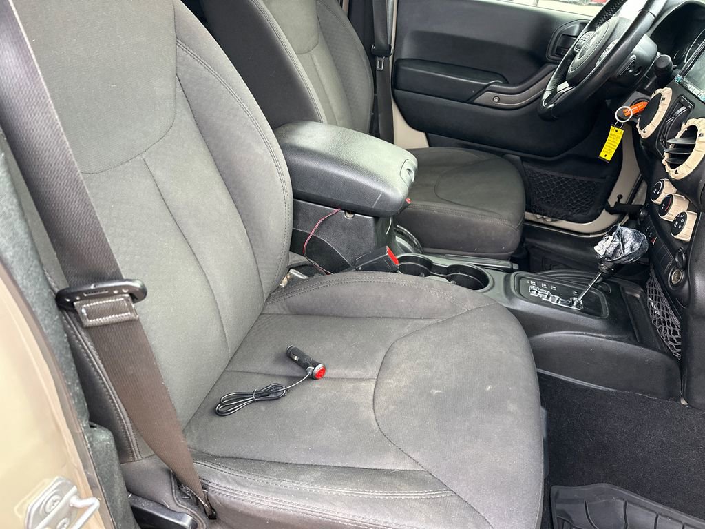 Used 2017 Jeep Wrangler Unlimited Sport w/ Quick Order Package 24S image 13