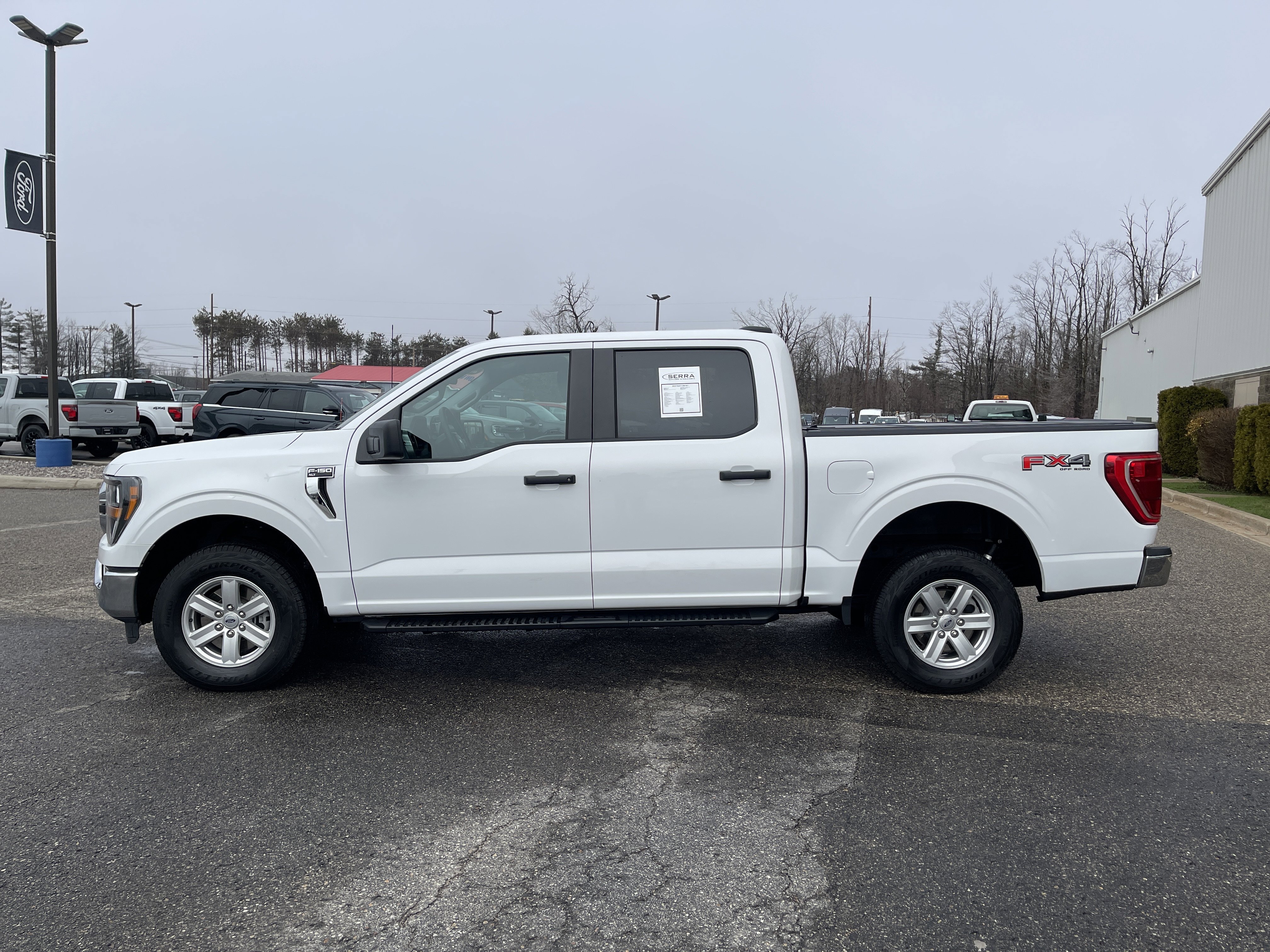 Used 2023 Ford F150 XLT w/ Trailer Tow Package image 6