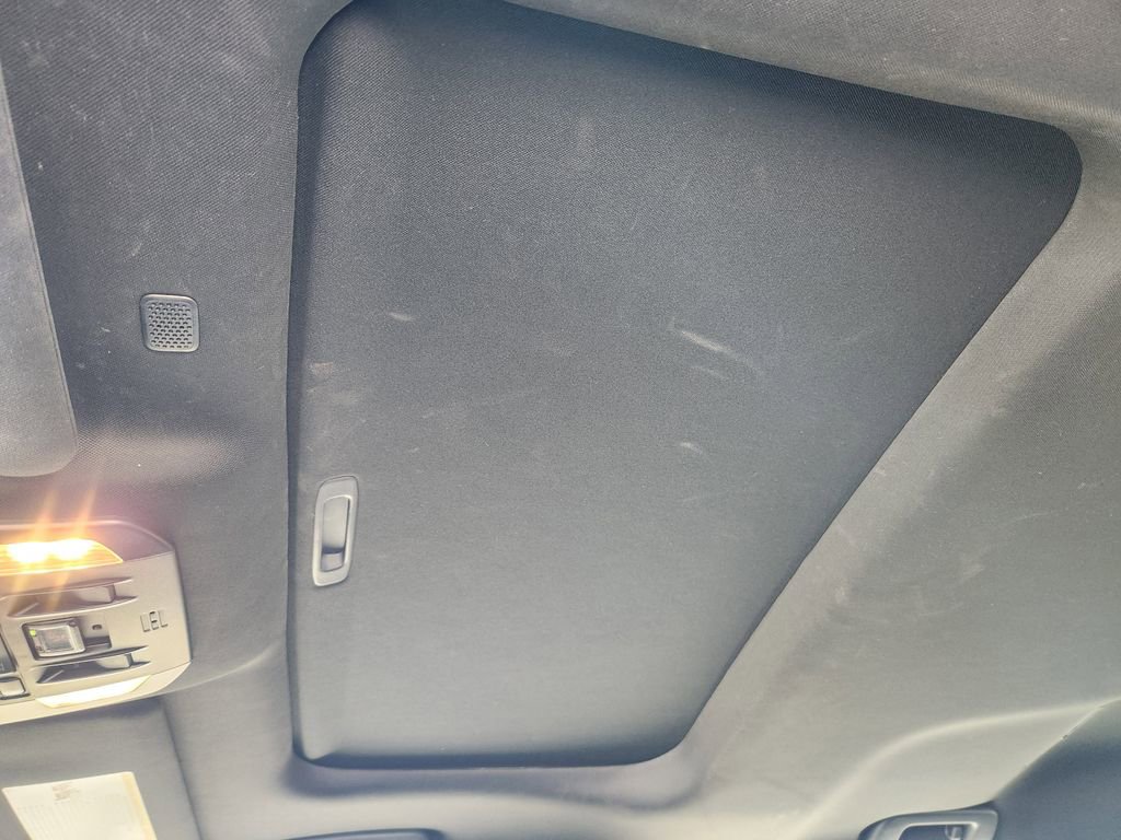 Used 2022 Toyota Highlander XSE image 29