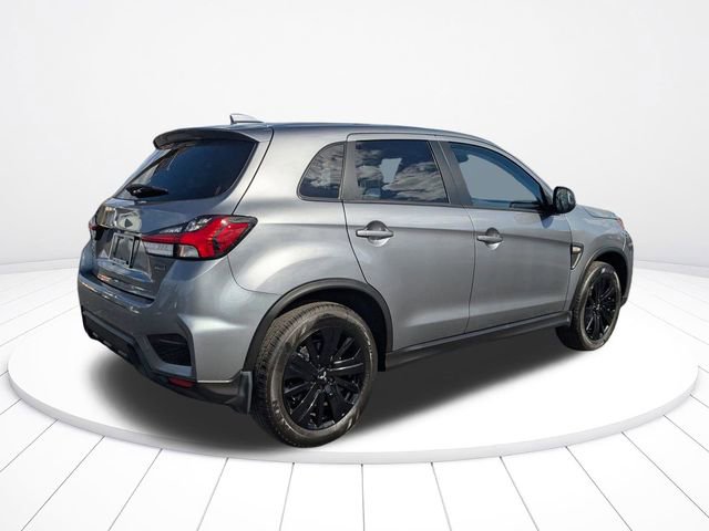 Used 2024 Mitsubishi Outlander Sport LE image 3