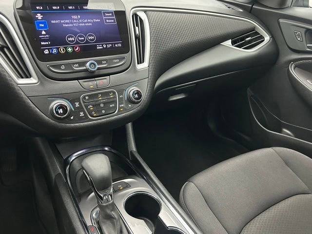 Used 2024 Chevrolet Malibu LT image 22
