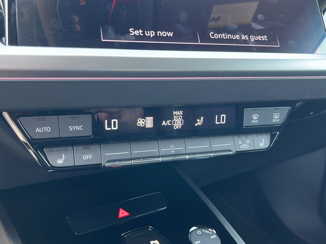 Certified 2024 Audi Q4 e-tron Premium Plus w/ Premium Plus AWD/4WD image 23