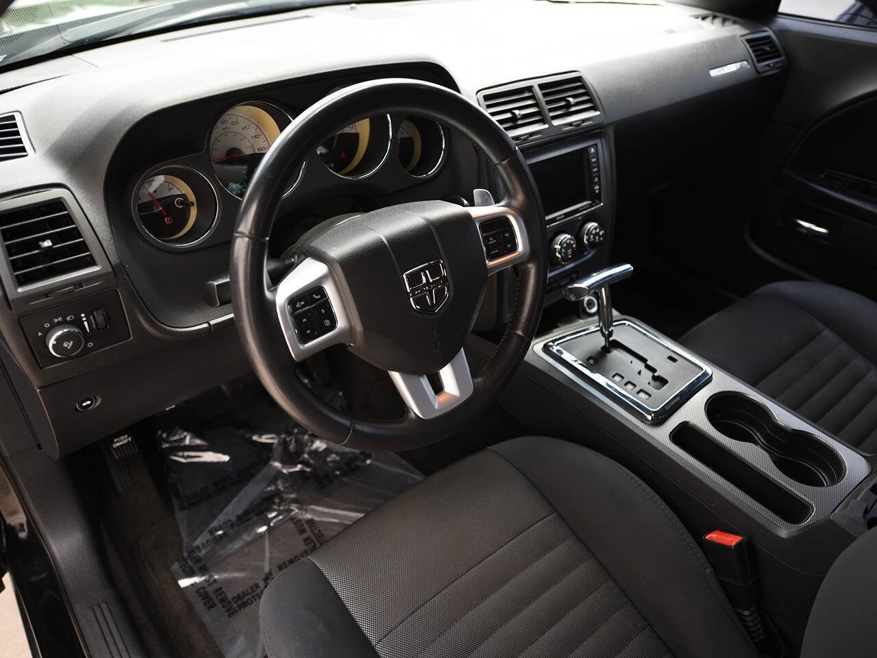 Used 2014 Dodge Challenger R/T w/ R/T Redline Group RWD image 10