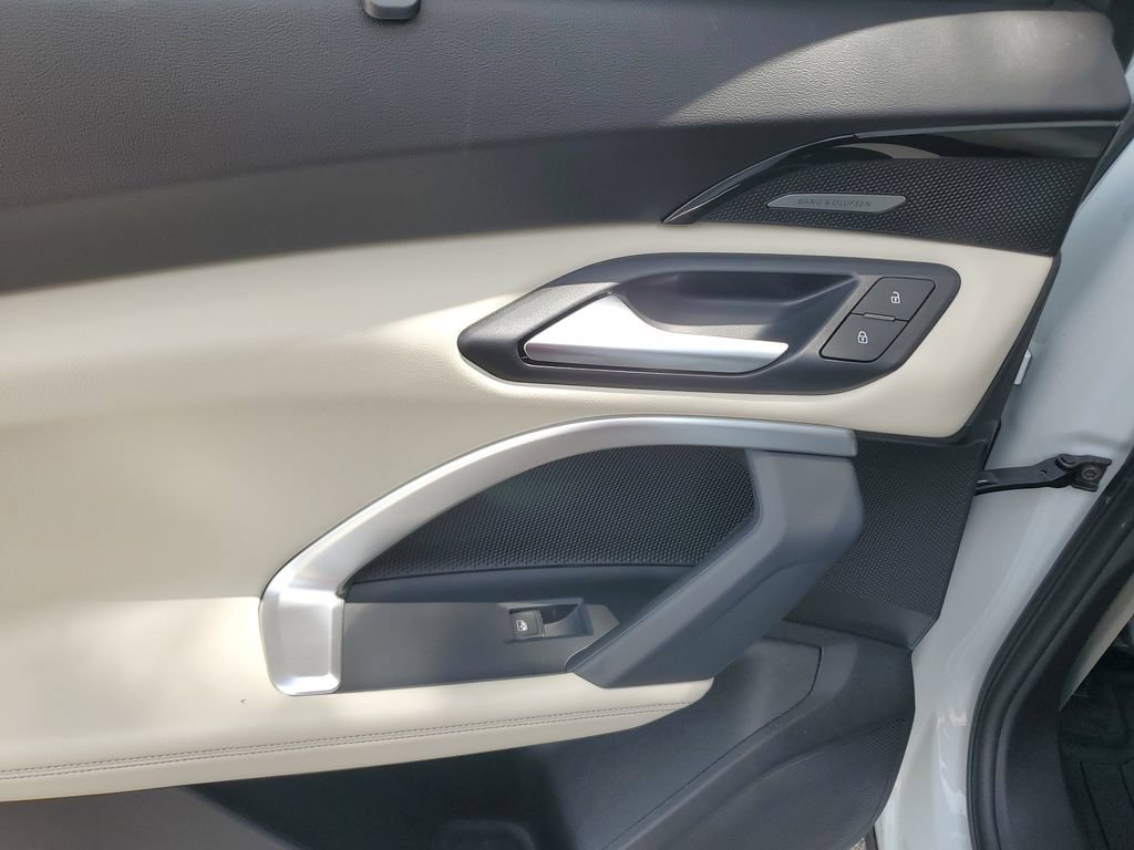 Certified 2025 Audi Q5 Premium w/ Premium Plus AWD/4WD image 19
