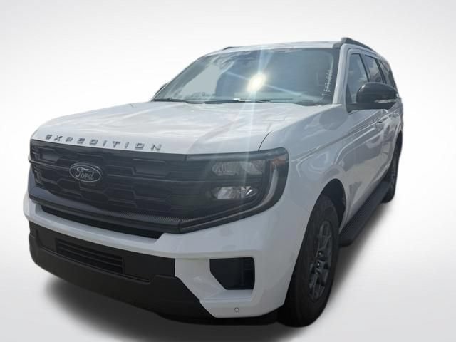 New 2026 Ford Expedition Active RWD image 3