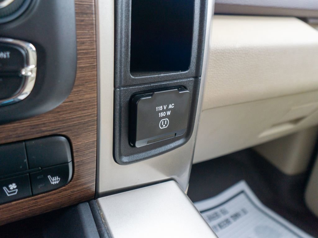 Used 2016 RAM 1500 Laramie w/ Convenience Group image 31