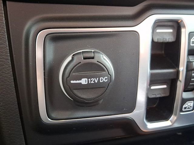 Used 2023 Jeep Wrangler Unlimited Sport AWD/4WD image 23