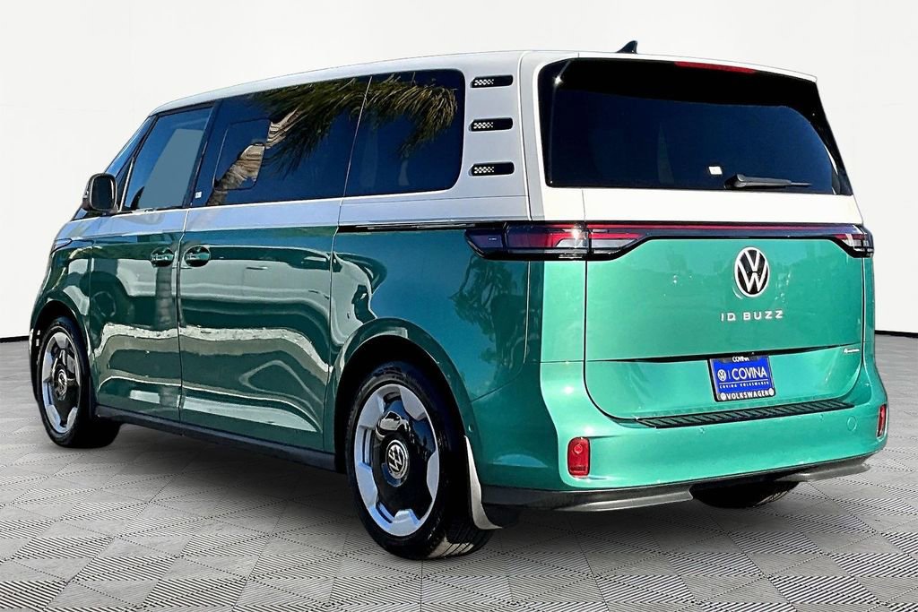 New 2025 Volkswagen ID. Buzz Pro S Plus image 4