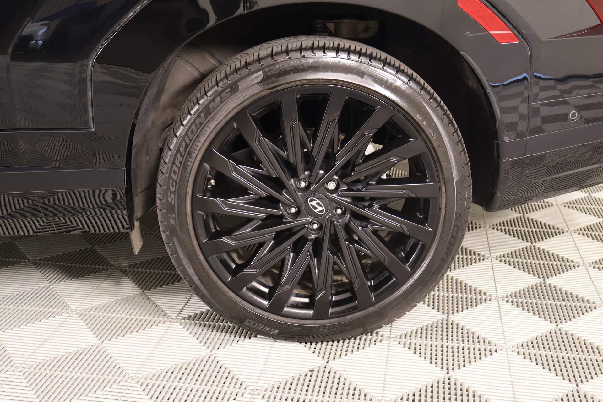 Used 2025 Hyundai Santa Fe Calligraphy image 20