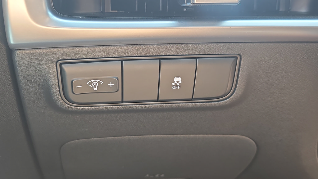 Certified 2025 Hyundai Tucson SE FWD image 25