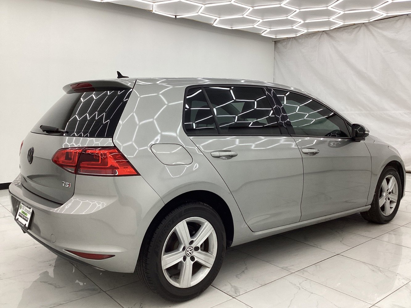 Used 2017 Volkswagen Golf Wolfsburg Edition image 12