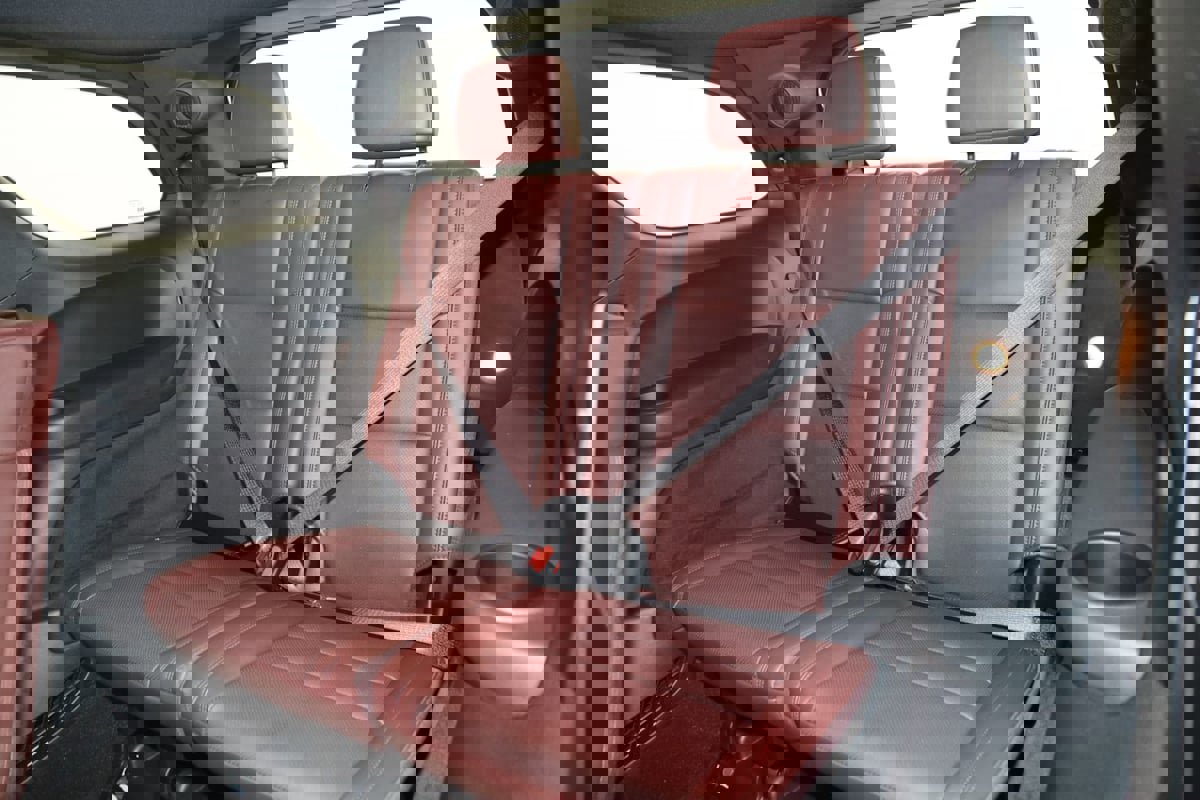 Used 2025 Dodge Durango GT image 52