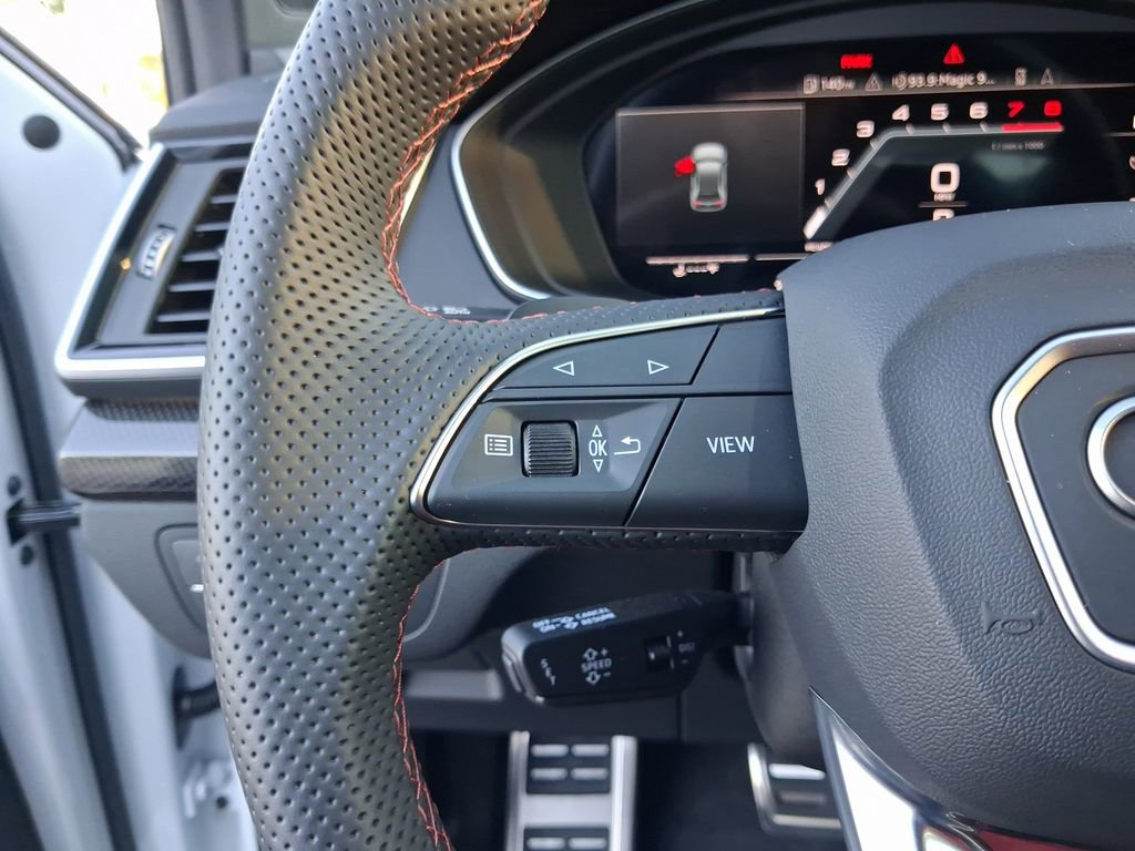 Used 2025 Audi SQ5 Premium Plus image 22