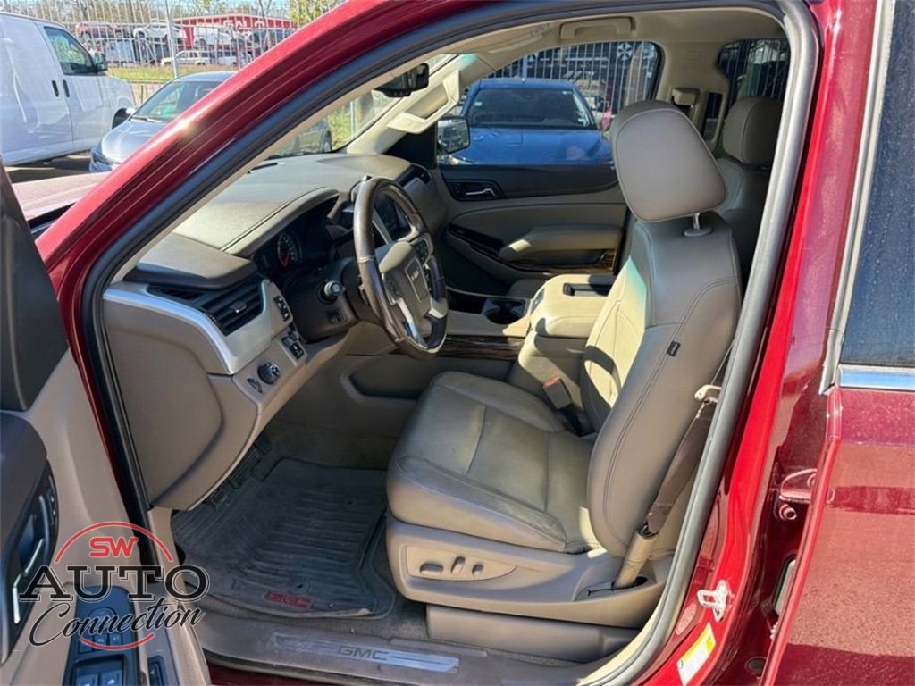 Used 2018 GMC Yukon SLT w/ HD Trailering Package image 9