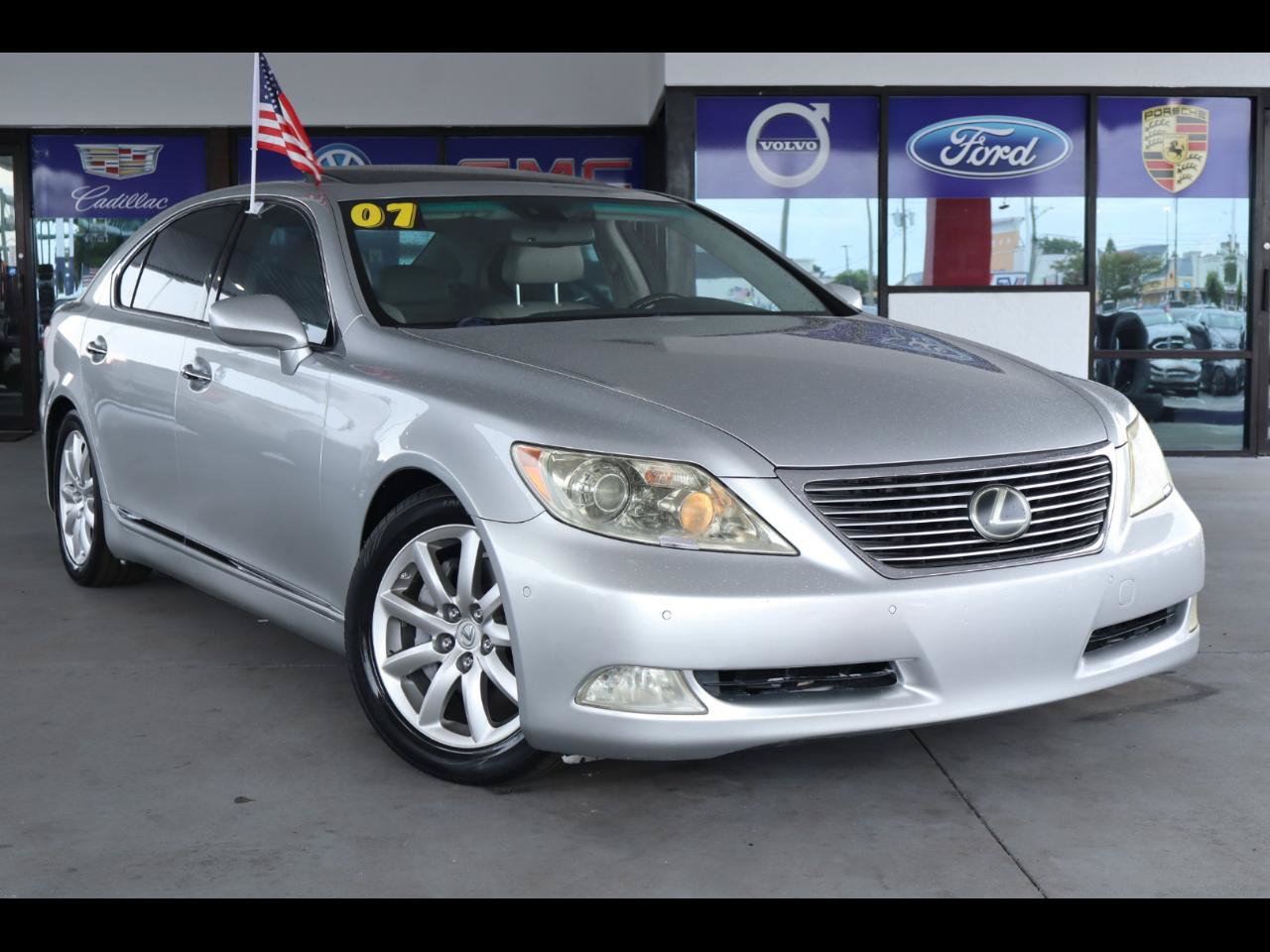 Used 2007 Lexus LS 460 L RWD image 1