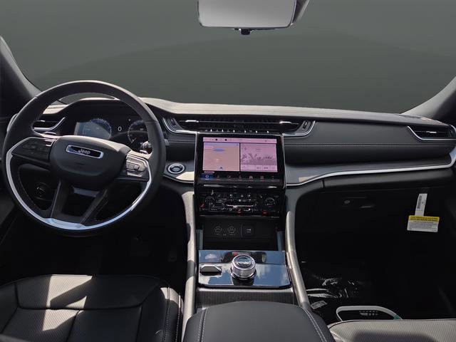 New 2025 Jeep Grand Cherokee L Limited w/ Luxury Tech Group II image 5