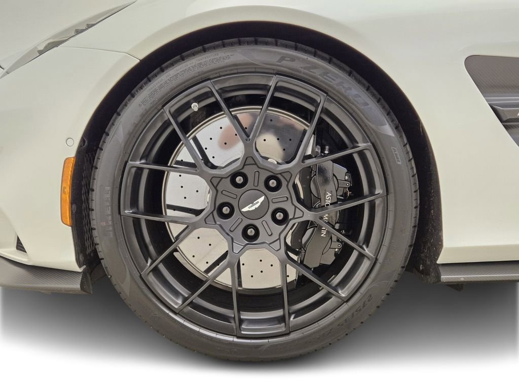 New 2025 Aston Martin Vanquish RWD image 13
