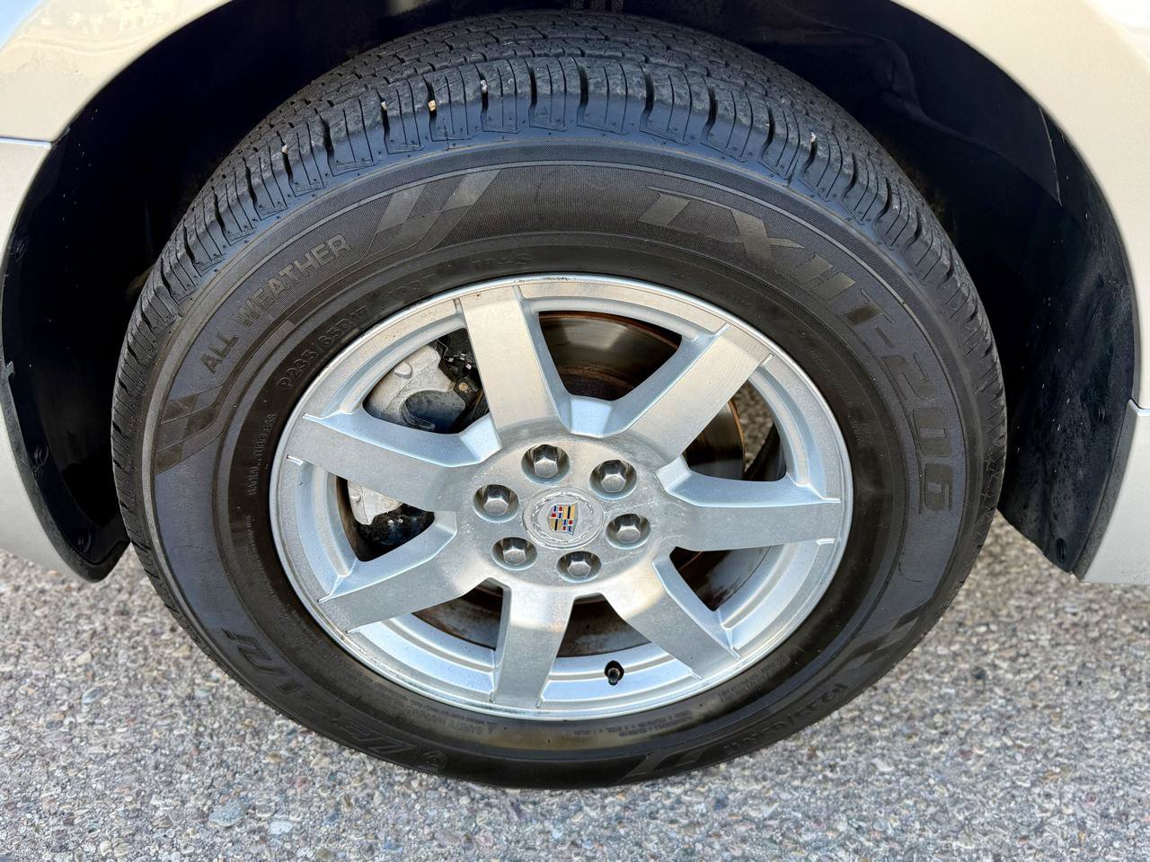 Used 2007 Cadillac SRX w/ Utility Package RWD image 22