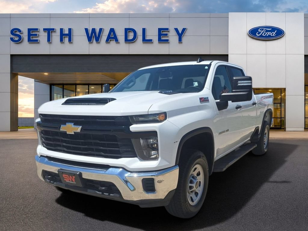 Used 2024 Chevrolet Silverado 2500 W/T w/ WT Convenience Package AWD/4WD image 3