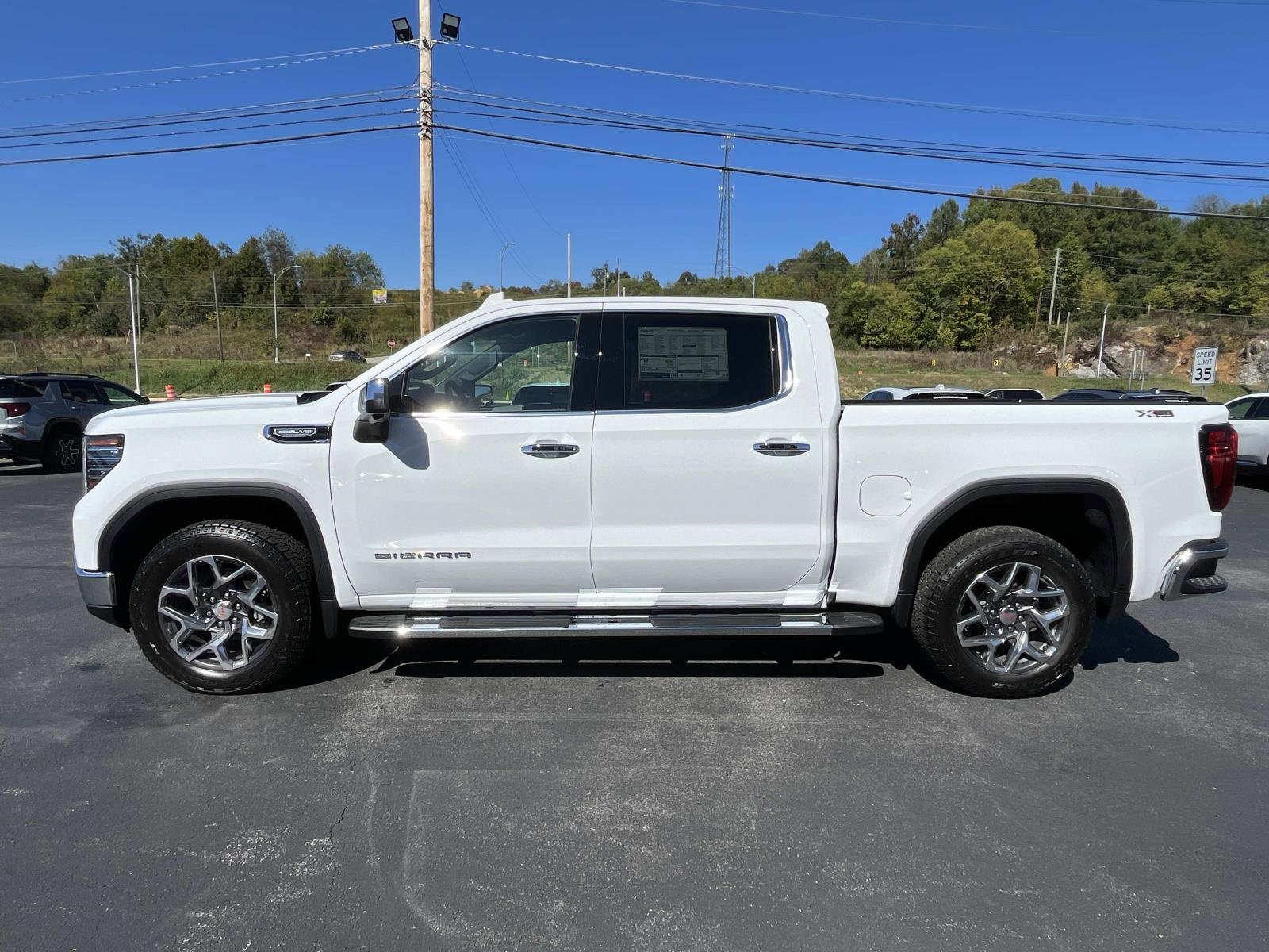 New 2026 GMC Sierra 1500 SLT w/ SLT Premium Plus Package image 8