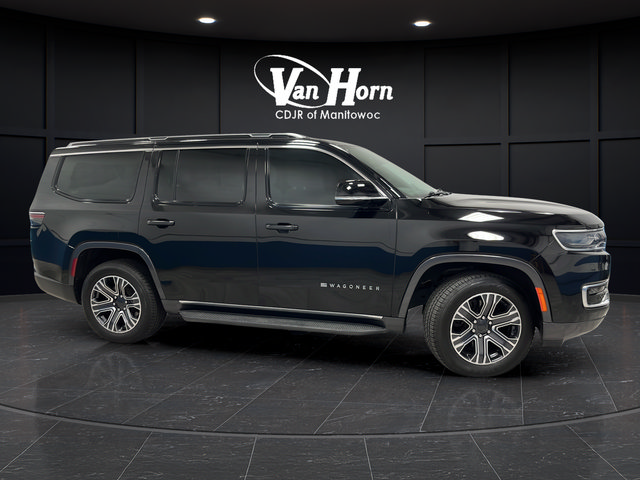 Used 2022 Jeep Wagoneer Series III AWD/4WD image 8