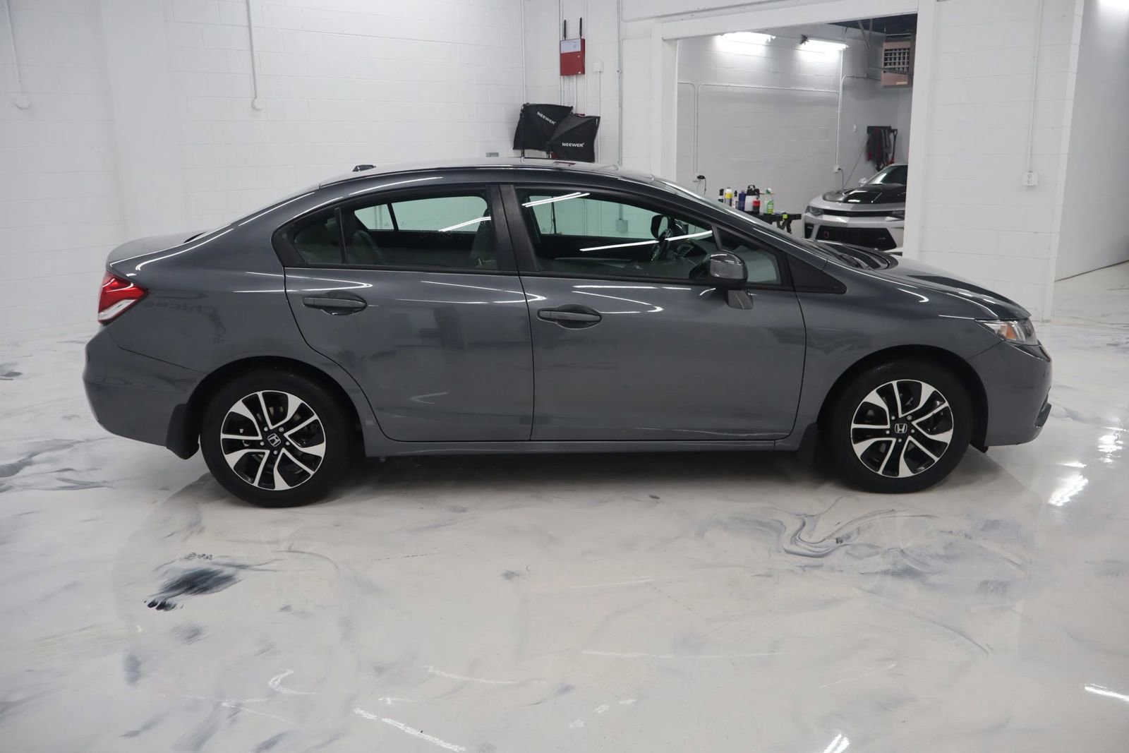 Used 2013 Honda Civic EX-L image 8