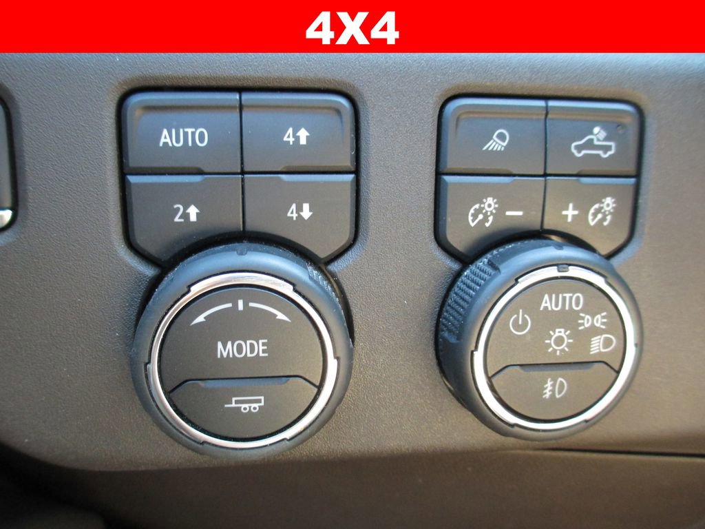 Used 2022 Chevrolet Silverado 1500 LTZ w/ LTZ Premium Package image 31
