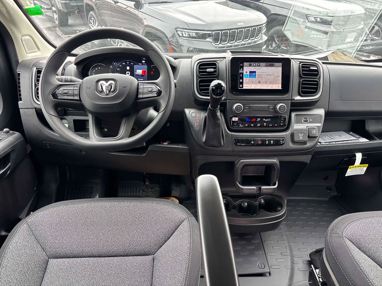 New 2026 RAM ProMaster 1500 w/ Quick Order Package 22G SLT image 4