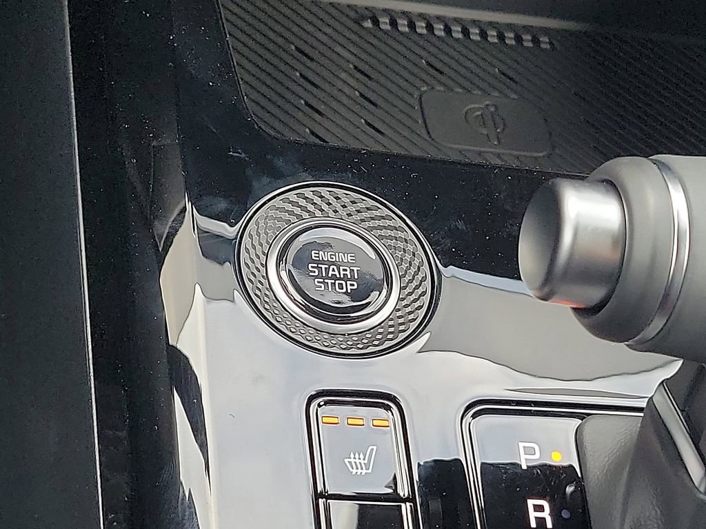 New 2025 Kia Niro EX image 15