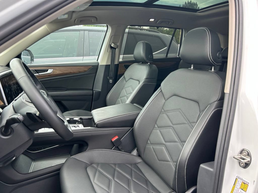 Certified 2026 Volkswagen Atlas SE w/ Panoramic Sunroof Package FWD image 21